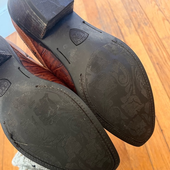 ARIAT western style pointed toe mules. Low heel. Genuine leather. 7. - Picture 5 of 6